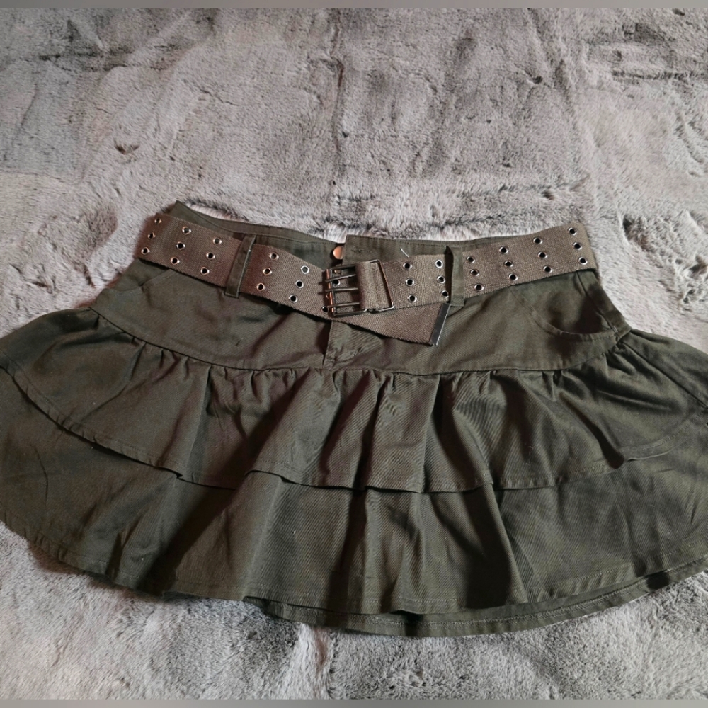 Skirt and belt